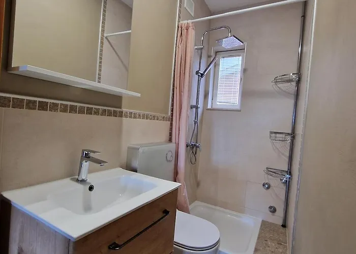 Drago For 4-5 Persons 아파트